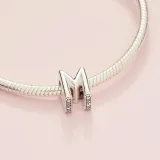 charms-pandora-797467-alfabet-litera-m-srebrny-oryginalny-kolor-szary