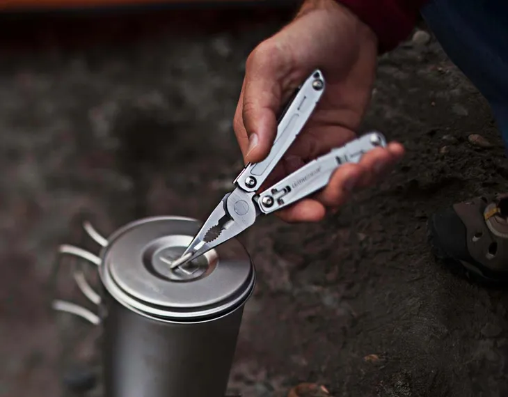 multitool-leatherman-sidekick-14-narzedzi-dl-97-mm-cechy-dodatkowe-mozliwosc-otwierania-jedna-reka-narzedzia-ostrze