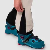 spodnie-na-skitury-damskie-salewa-sella-dst-light-pants-oatmeal-black-waga-z-opakowaniem-1-kg