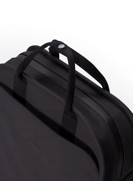 plecak-miejski-ucon-acrobatics-alison-medium-backpack-lotus-black-cechy-dodatkowe-na-zamek