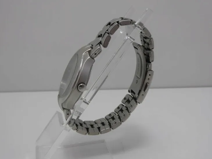 meski-zegarek-casio-efr-s108d-7avuef-edifice-srebrny-na-bransolecie-100m-rodzaj-analogowe