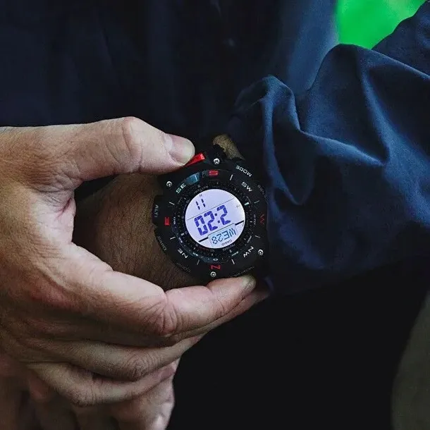 meski-zegarek-casio-prg-340-1er-pro-trek-termometr-szkielko-mineralne