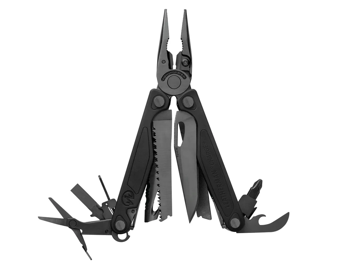multitool-leatherman-19-w-1-cechy-dodatkowe-futeral