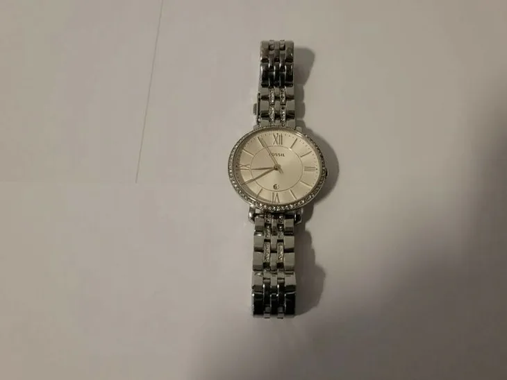 damski-zegarek-fossil-es3545-jacqueline-pudelko-funkcje-datownik
