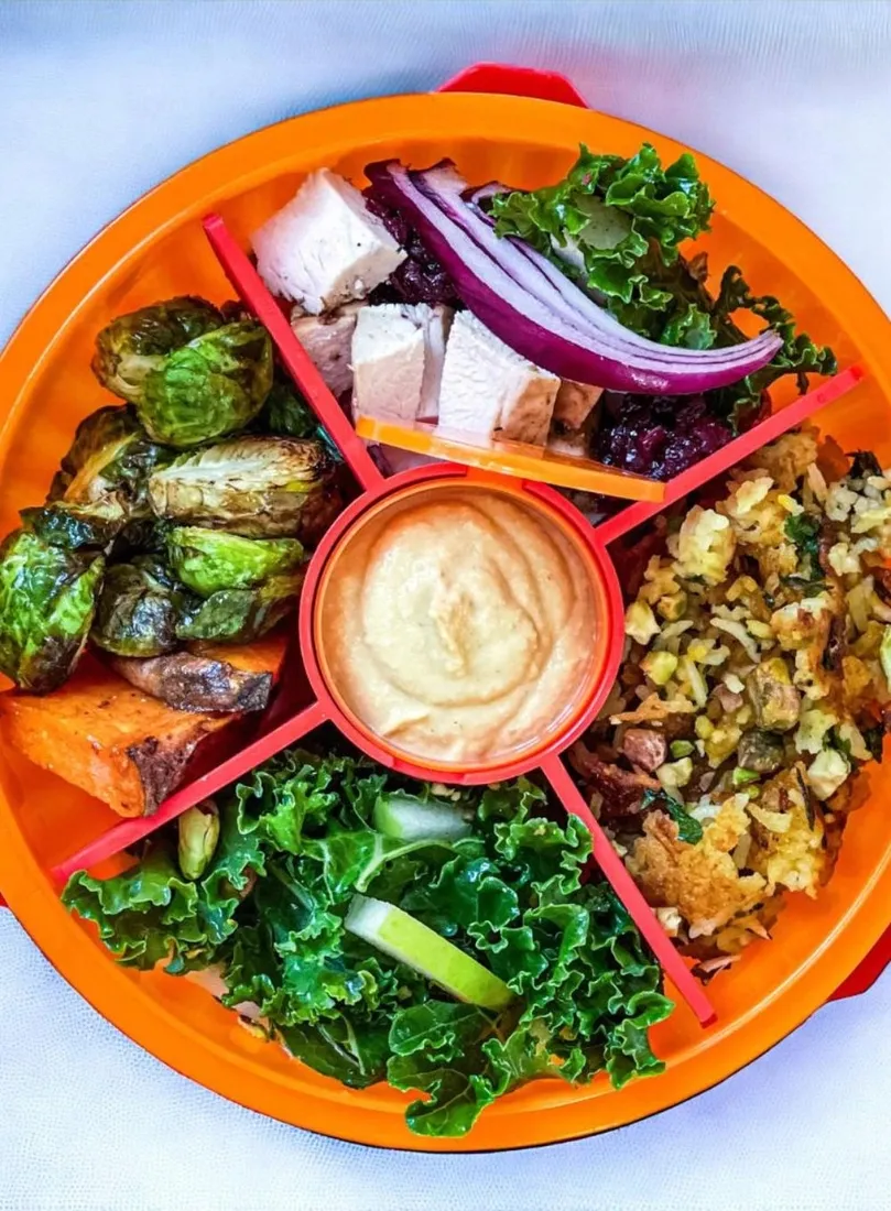 lunch-box-yumbox-1050-ml-cechy-dodatkowe-mozliwosc-mrozenia