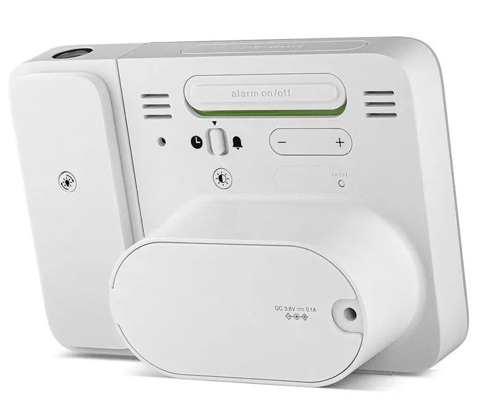 budzik-braun-bc15w-dcf-alarm-drzemka-projektor-zasilanie-sieciowe