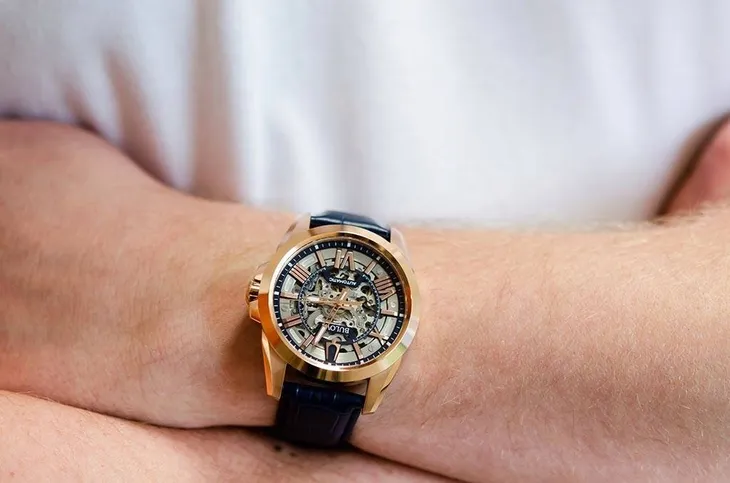 bulova-sutton-automatic-97a161-niebieski-jeden-marka-bulova