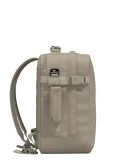 cabin-zero-plecak-miejski-classic-tech-backpack-28-l-bezowy-cechy-dodatkowe-na-zamek