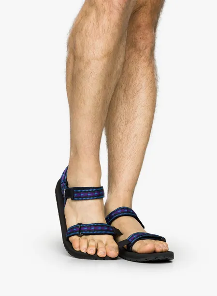 sandaly-meskie-source-classic-blue-drops-47-plec-mezczyzna