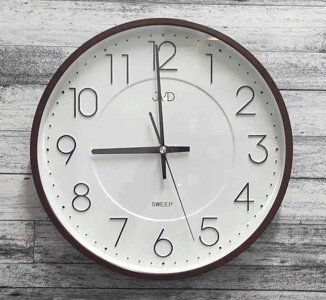 zegar-scienny-jvd-brazowy-305cm-marka-jvd