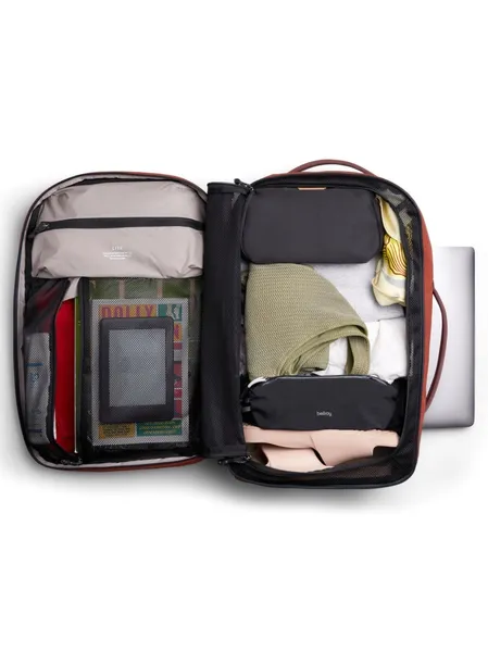 plecak-podrozny-podreczny-bellroy-lite-travel-pack-30-l-clay-cechy-dodatkowe-na-zamek