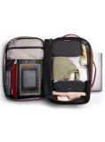 plecak-podrozny-podreczny-bellroy-lite-travel-pack-30-l-clay-cechy-dodatkowe-na-zamek