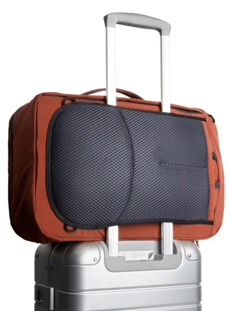 plecak-podrozny-podreczny-bellroy-lite-travel-pack-30-l-clay-glebokosc-krotszy-bok-36-cm