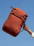 plecak-podrozny-podreczny-bellroy-lite-travel-pack-30-l-clay-model-lite-travel-pack-30-l