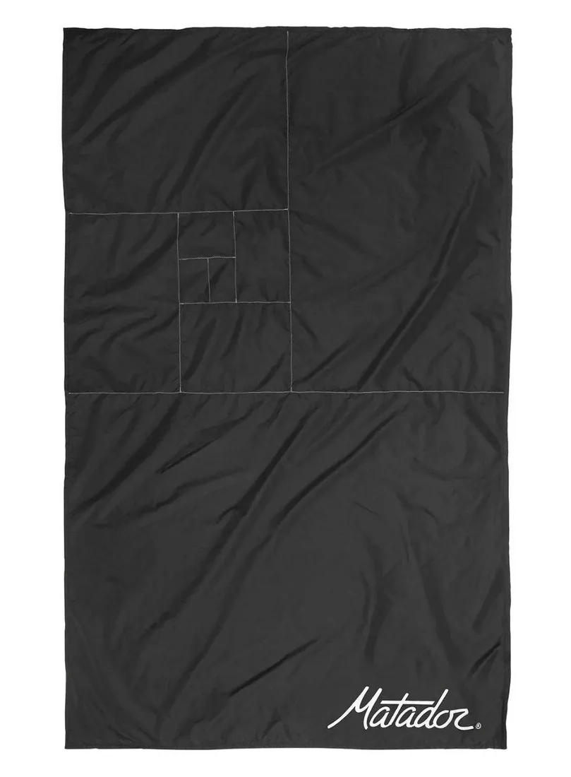 koc-kieszonkowy-matador-pocket-blanket-mini-cechy-dodatkowe-pokrowiec-w-zestawie