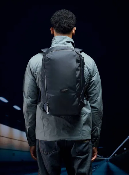 plecak-miejski-bellroy-transit-workpack-26-olive-liczba-komor-2