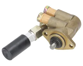 pompka-paliwa-zasilajaca-zetor-ursus-c-385-93009200