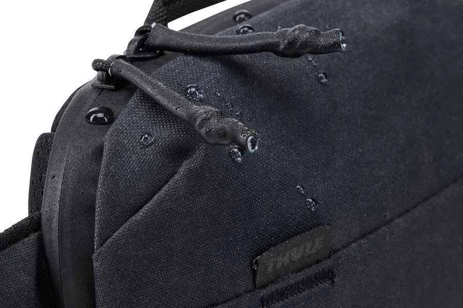 thule-nerka-biodrowa-aion-czarny