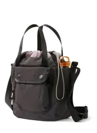 torba-na-ramie-bellroy-cinch-bucket-bag-charcoal