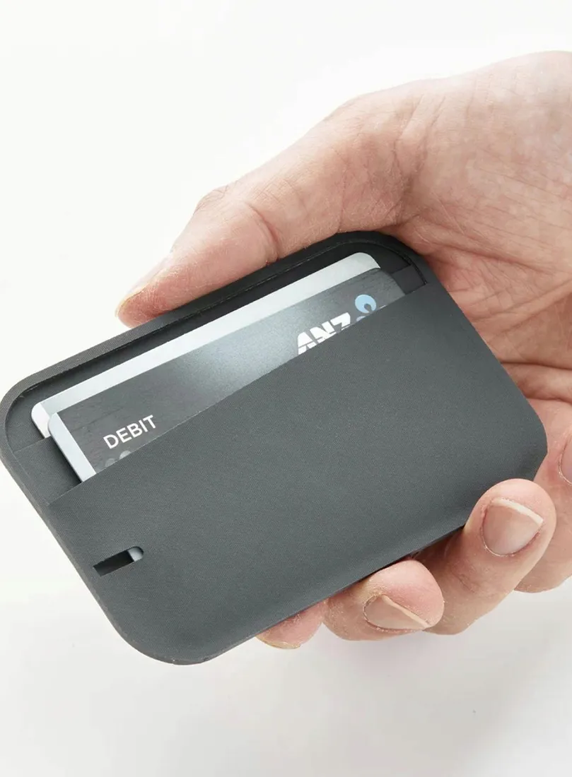 etui-na-dokumenty-syntetyk