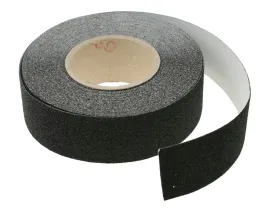 tasma-antyposlizgowa-czarna-do-schodow-50mm-x-18-m