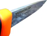 morakniv-noz-mora-companion-heavy-duty-carbon-material-glowni-stal