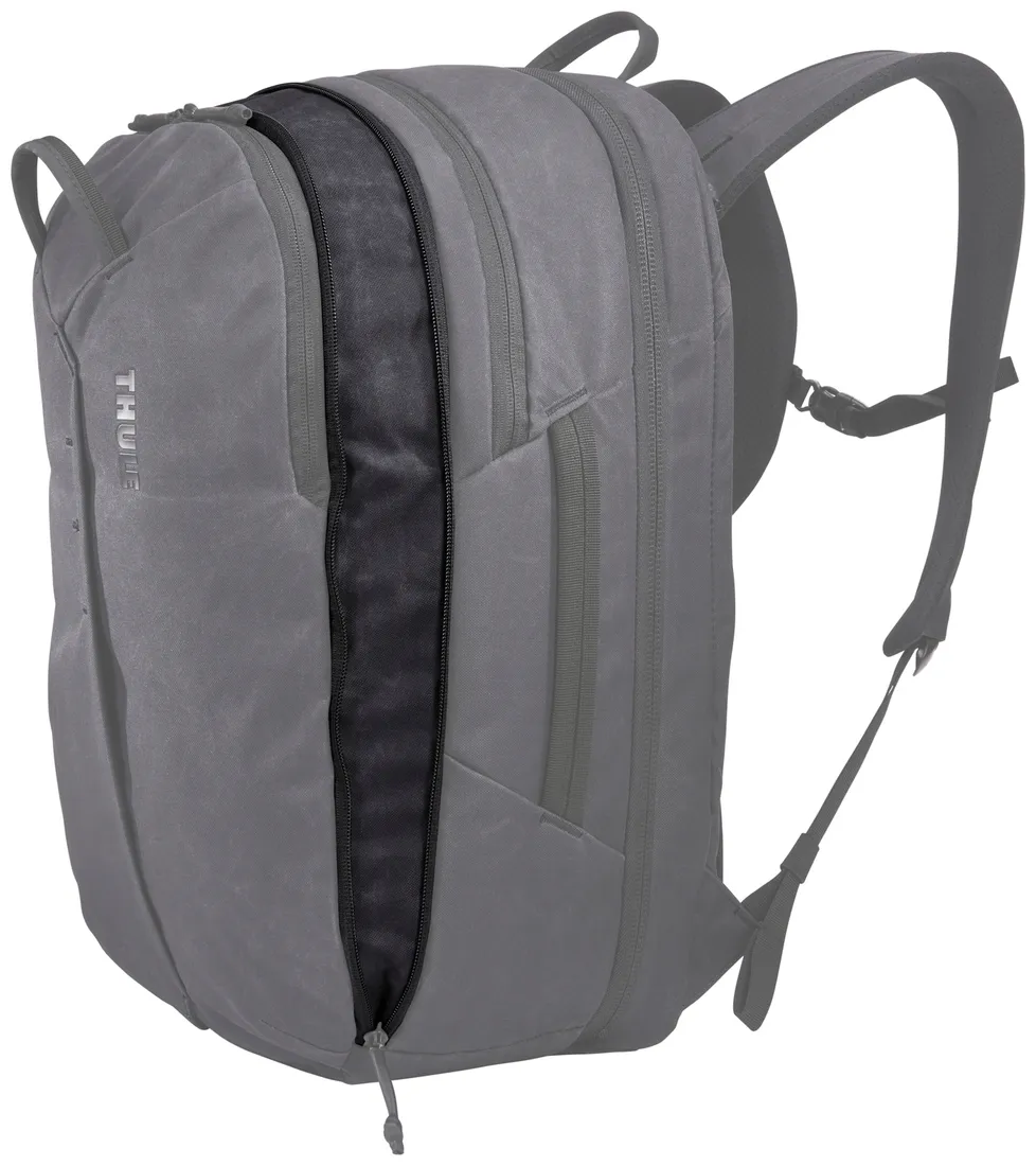 plecak-podrozny-thule-aion-travel-backpack-28l-black-cechy-dodatkowe-miejsce-na-bidon