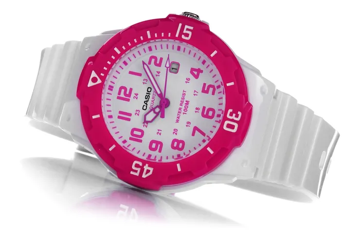 damski-zegarek-casio-lrw-200h-4bvef-100m-na-basen-styl-klasyczny