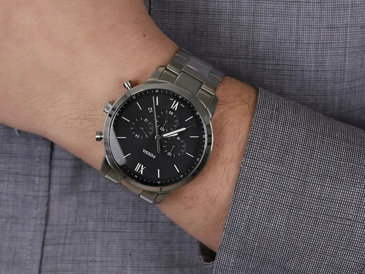meski-zegarek-fossil-fs5384-neutra-chronograf-data-mechanizm-kwarcowy
