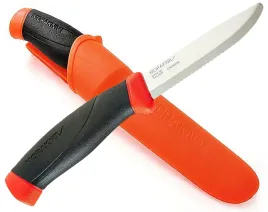 noz-turystyczny-morakniv