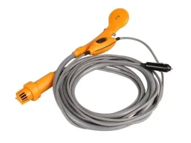 prysznic-przenosny-12v-z-pompka-turystyczny