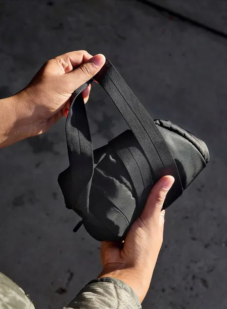 torba-na-ramie-bellroy-laneway-crescent-bag-7-l-fawn-wzor-dominujacy-bez-wzoru