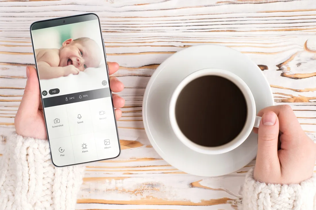 niania-elektroniczna-alecto-bialy