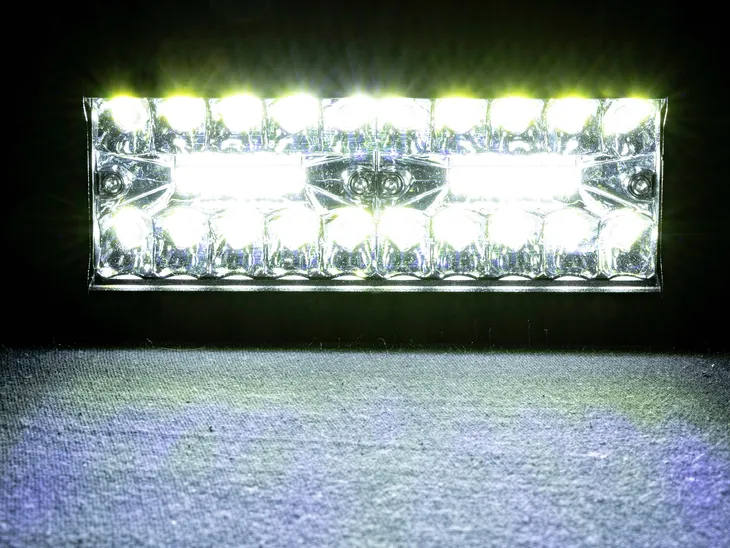 hermon-40w3tm-lampa-robocza-numery-katalogowe-zamiennikow-lampy-led-do-ciagnika-oswietlenie-led-lampa-robocza-zarowki-halogeny-lampa-led-robocza