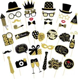 gadzety-sylwestrowe-rekwizyty-fotobudka-sylwester-akcesoria-do-zdjec