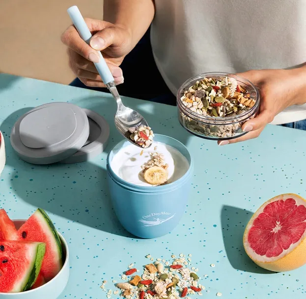 lunch-box-mepal-07-ml-waga-z-opakowaniem-372-kg-material-wykonania-tworzywo-sztuczne