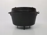 garnek-zeliwny-z-plaskim-dnem-petromax-dutch-oven-ft9-t-black-kod-producenta-1644070