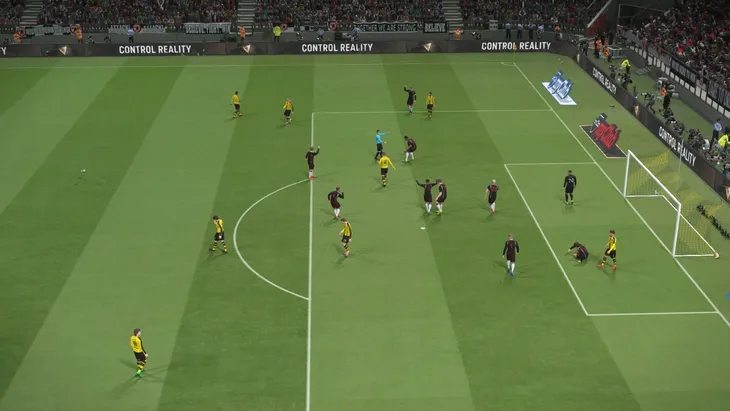 pro-evolution-soccer-2017-xbox-one-pudelkowa-minimalna-liczba-graczy-1-tryb-gry-multiplayer