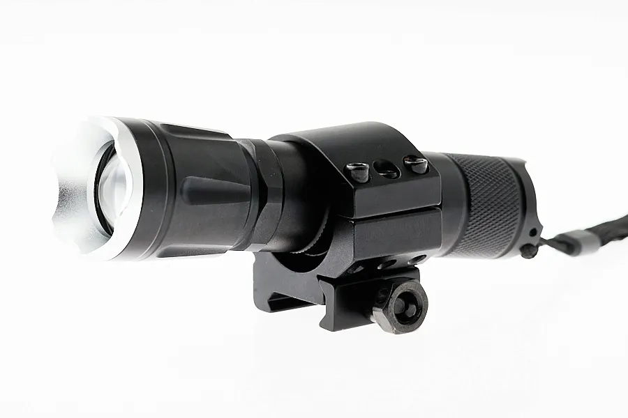 uchwyt-do-iluminatora-4wild-czarny-marka-4wild