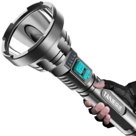 latarka-czarny-srebrny-40-lumenow