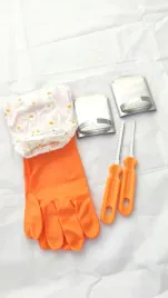 zestaw-do-rzezbienia-w-dyni-rekawice-gumowe