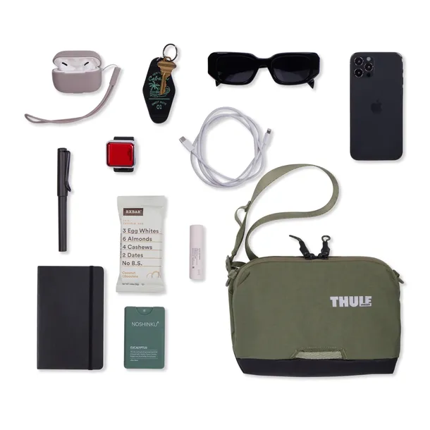 torba-saszetka-na-ramie-thule-paramount-shoulder-bag-2-l-soft-green-kolor-zielony