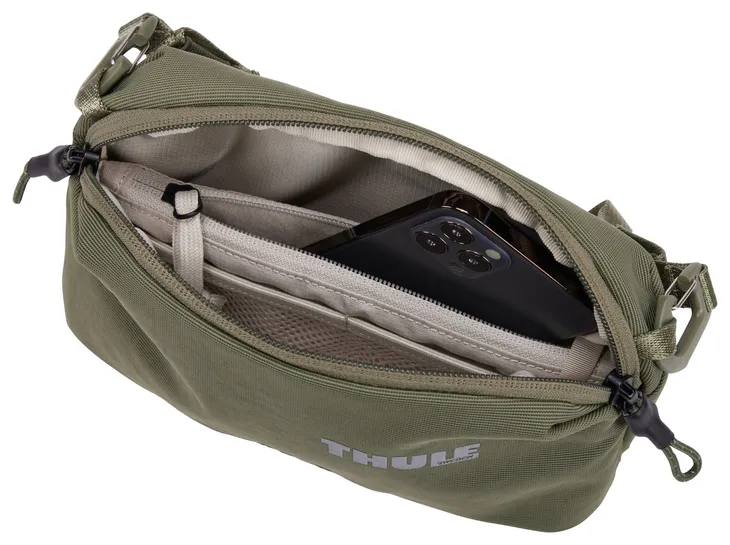 torba-saszetka-na-ramie-thule-paramount-shoulder-bag-2-l-soft-green-wzor-dominujacy-bez-wzoru