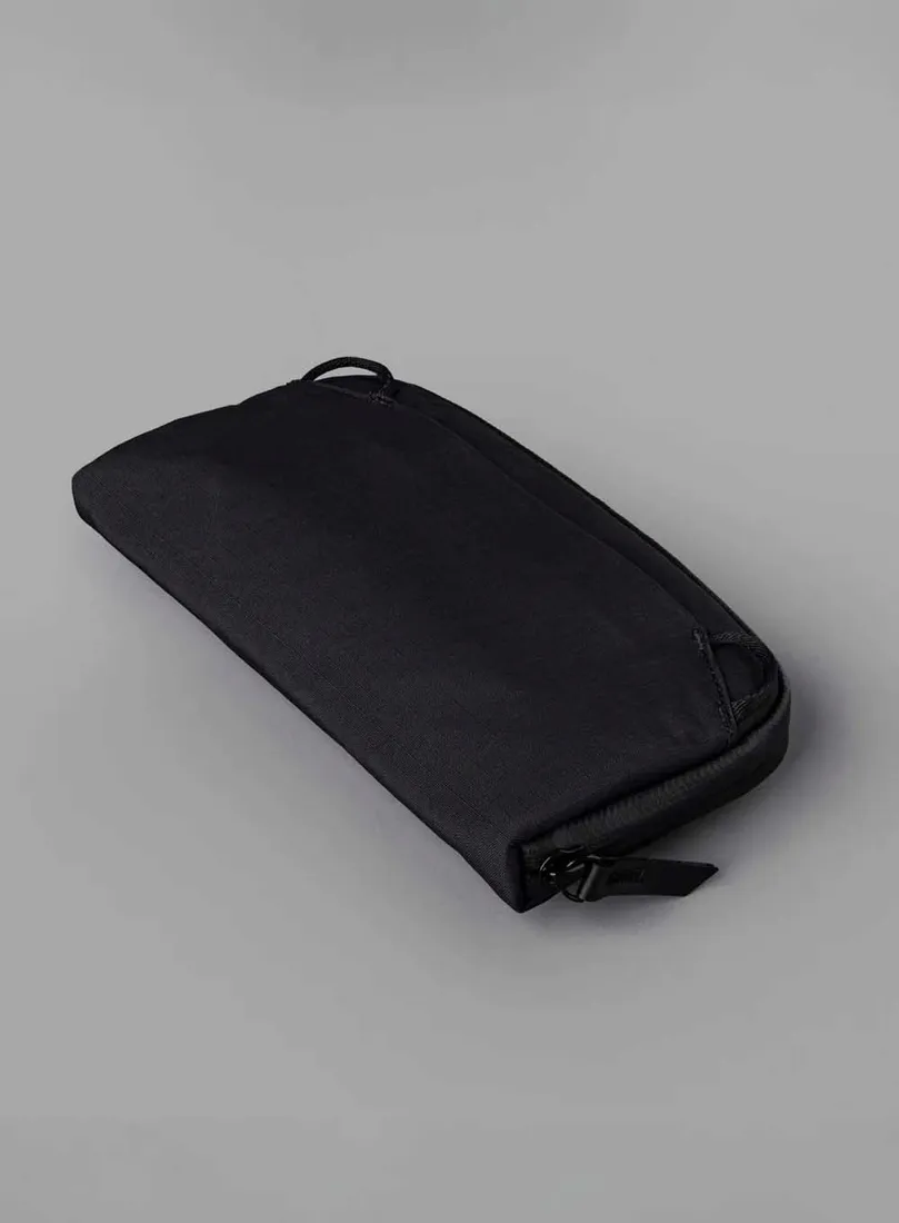 organizer-ma-elektronike-alpaka-flight-pouch-black-wysokosc-11-5-cm