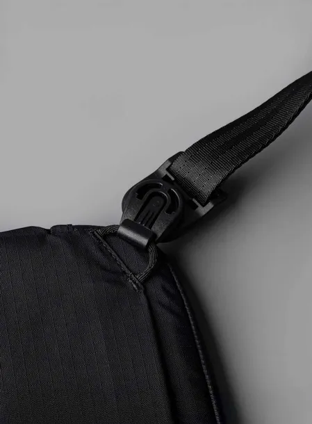 organizer-ma-elektronike-alpaka-flight-pouch-black-material-dominujacy-nylon