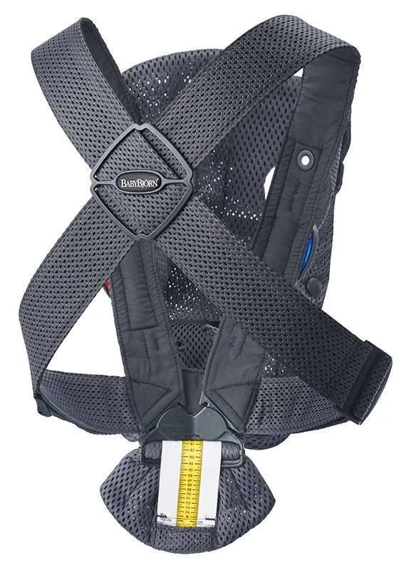 babybjorn-mini-3d-mesh-male-nosidelko-dla-dzieci-ciemny-niebieski-rodzaj-nosidla-miekkie