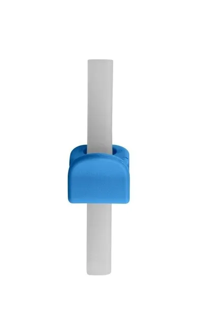 b-box-wielofunkcyjny-kubek-niewysypek-na-przysmaki-ocean-pojemnosc-0-4-l