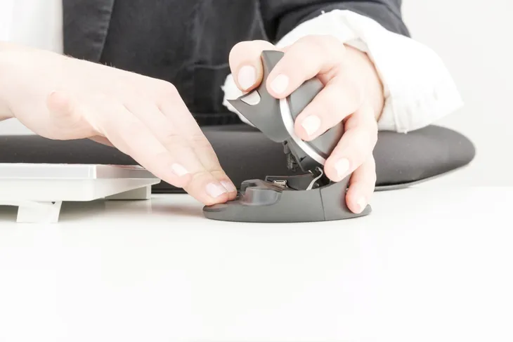 jademall-etui-klawiatura-do-ipad-air-4-air-5-6-ipad-pro-11-rozowe-stojak-waga-z-opakowaniem-0-2-kg-typ-etui