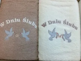 komplet-recznikow-w-pudelku-2szt-70x140-w-dniu-slu