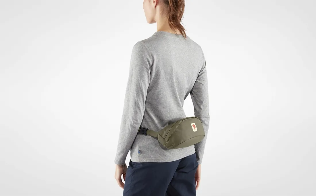 torba-biodrowa-fjallraven-ulvo-hip-pack-medium-black-plec-produkt-uniseks
